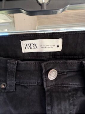 Zara Black High-Rise Denim Jeans